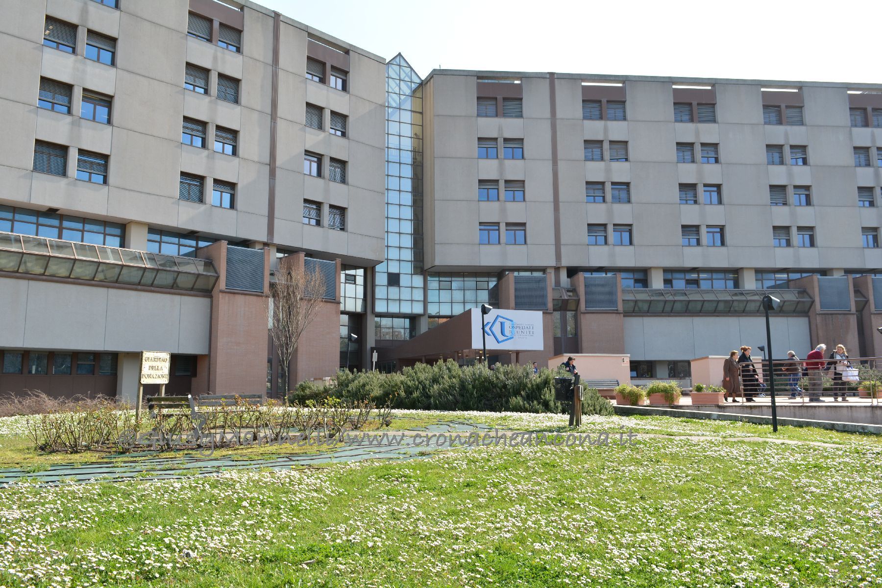 Astea Energia dona un ecografo ad ultrasuoni all’Ospedale di Torrette