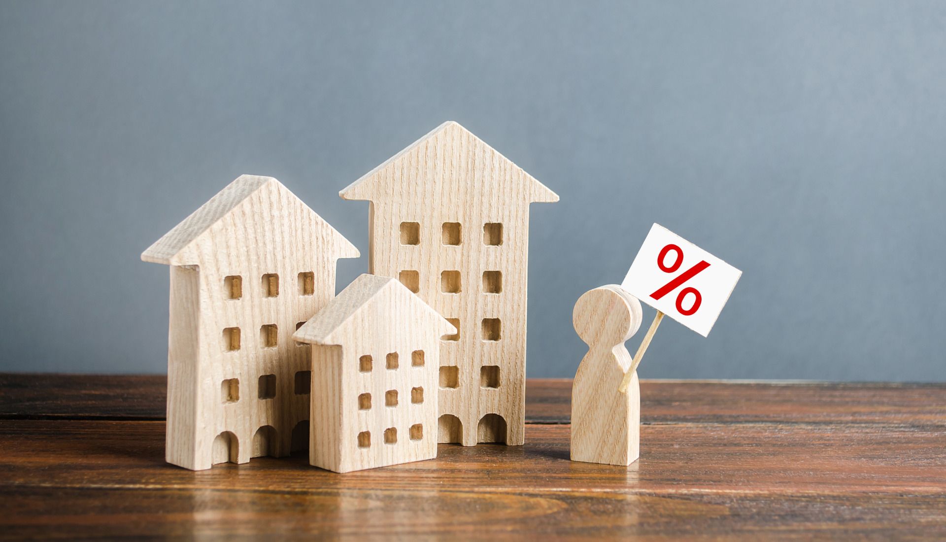 Tariffe per gas ed energia elettrica ancora in calo: proseguono i risparmi automatici in bolletta.