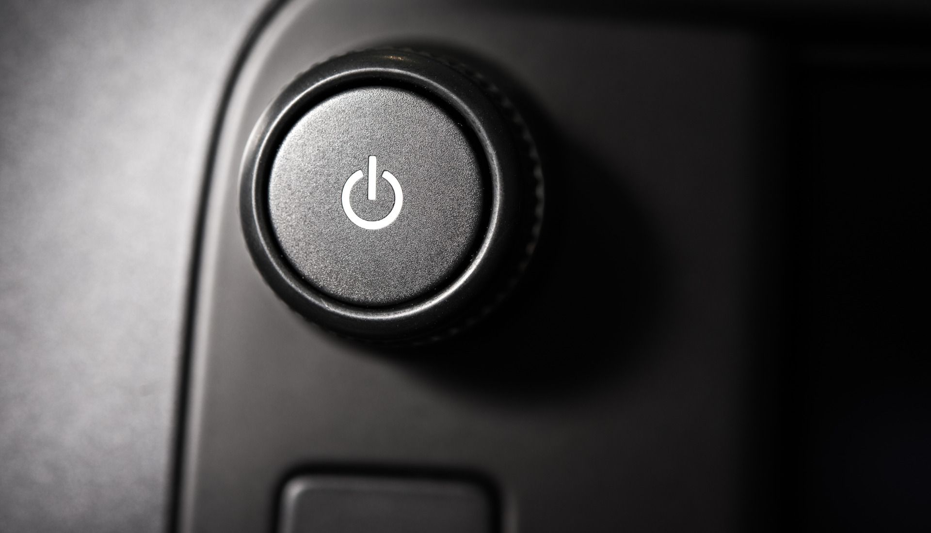 La Commissione Europea adotta nuove regole per ridurre il consumo energetico degli elettrodomestici in standby